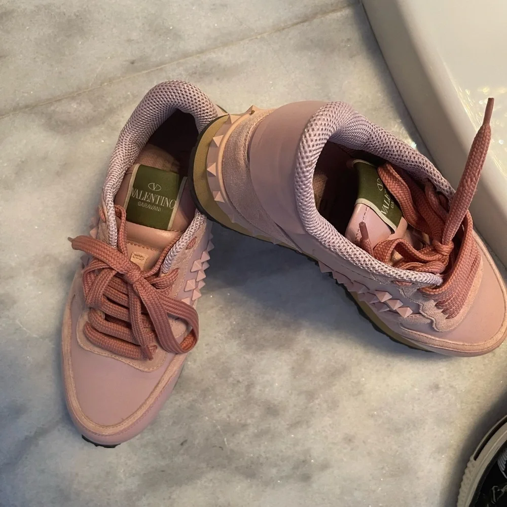 Valentino rockstud sneakers